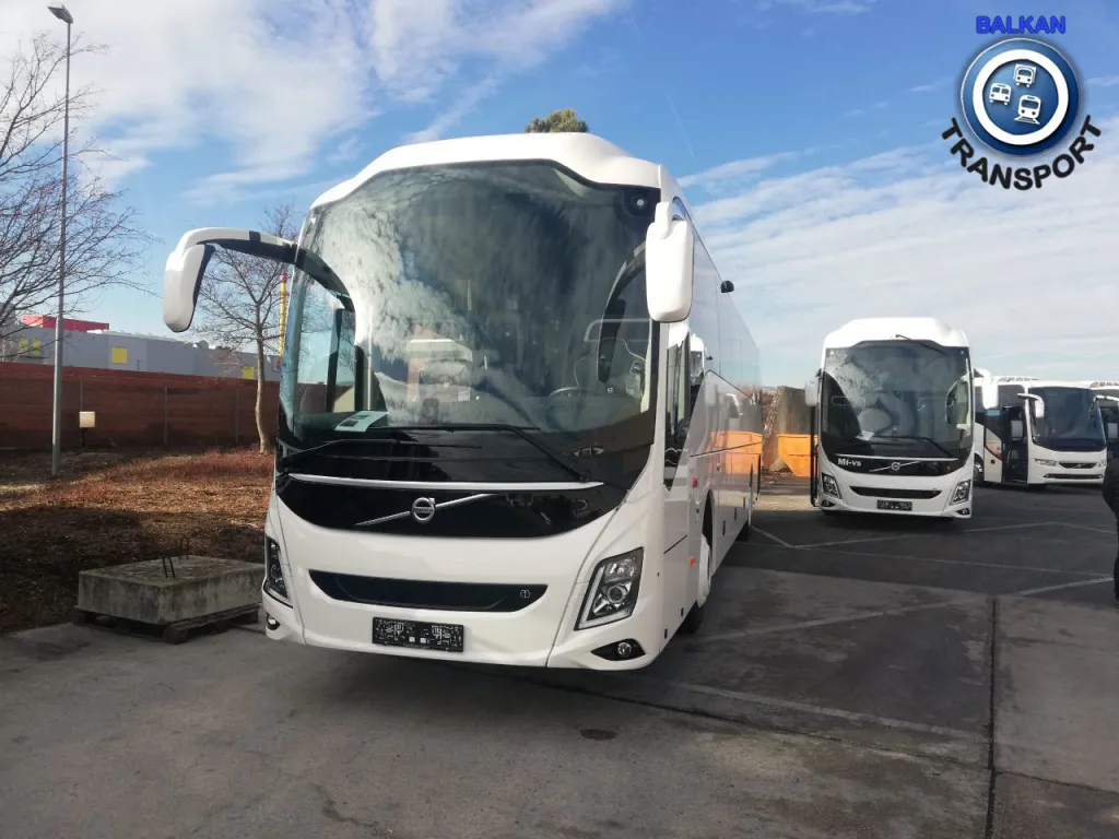 Volvo 9900 & 9700