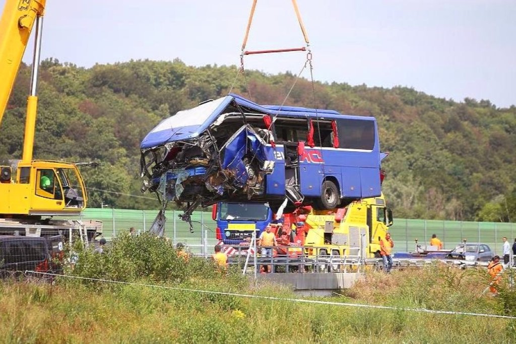Zašto su autobuske nesreće sve učestalije leti?